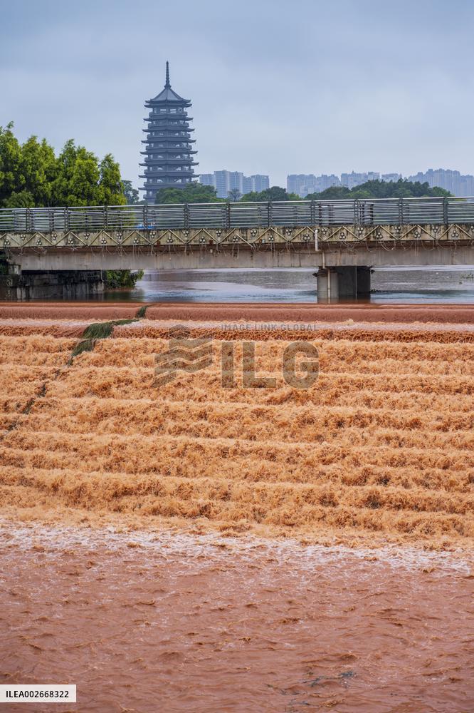 Rainstorm Hit Nanning