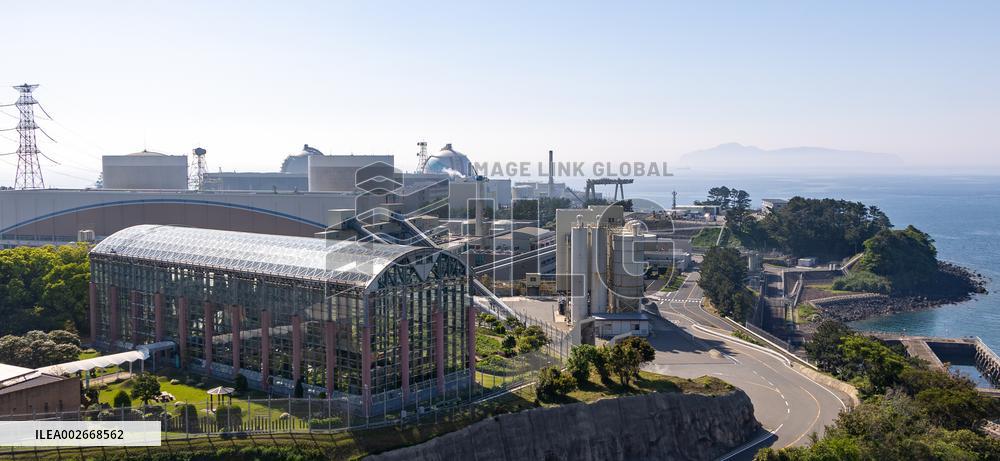 Exterior view of Kyushu Electric Power's Genkai Nuclear Power Station
