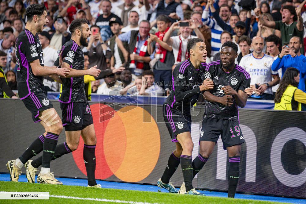 Real Madrid Qualify For Champions League Final