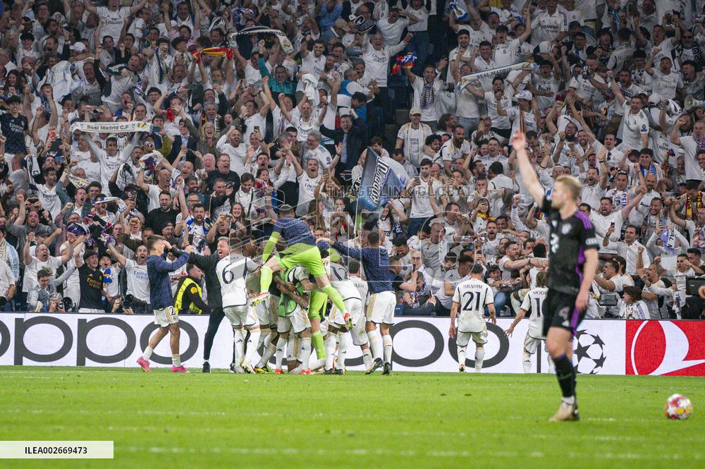 Real Madrid Qualify For Champions League Final