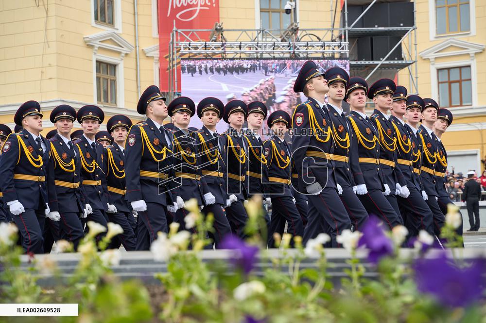 RUSSIA-VLADIVOSTOK-VICTORY DAY-PARADE
