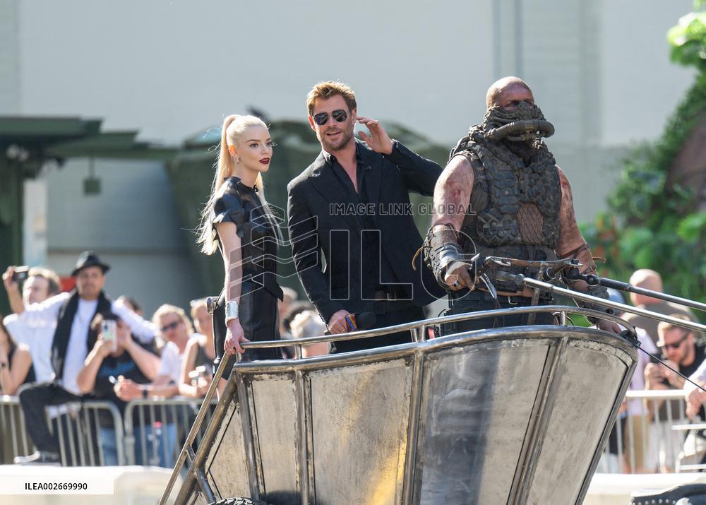 Anya Taylor-Joy and Chris Hemsworth Arrive At Jimmy Kimmel On Mad Max Carriage - LA
