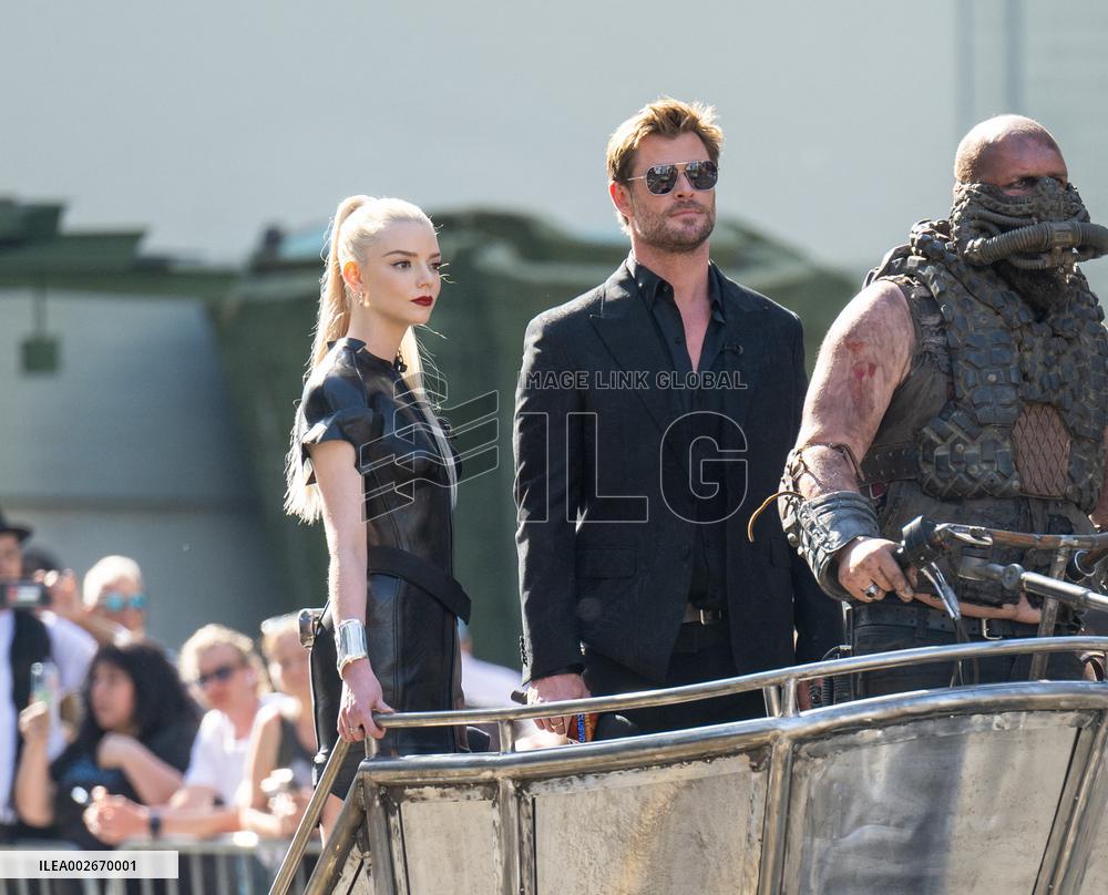 Anya Taylor-Joy and Chris Hemsworth Arrive At Jimmy Kimmel On Mad Max Carriage - LA