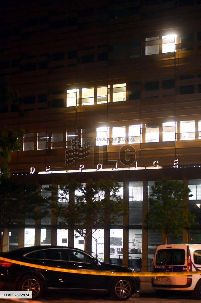 A Man Opens Fire On Two Policemen - Paris