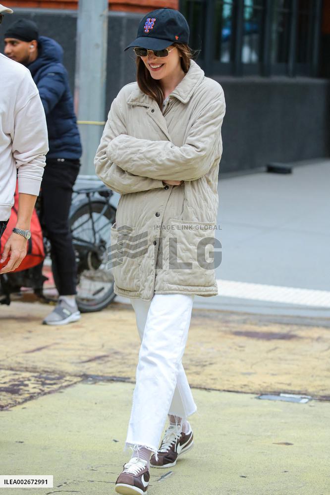 Dakota Johnson On Set - NYC