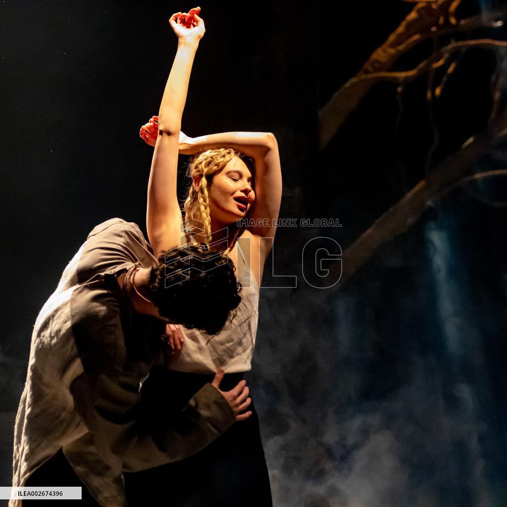 Premiere of Herbs play in Kyiv