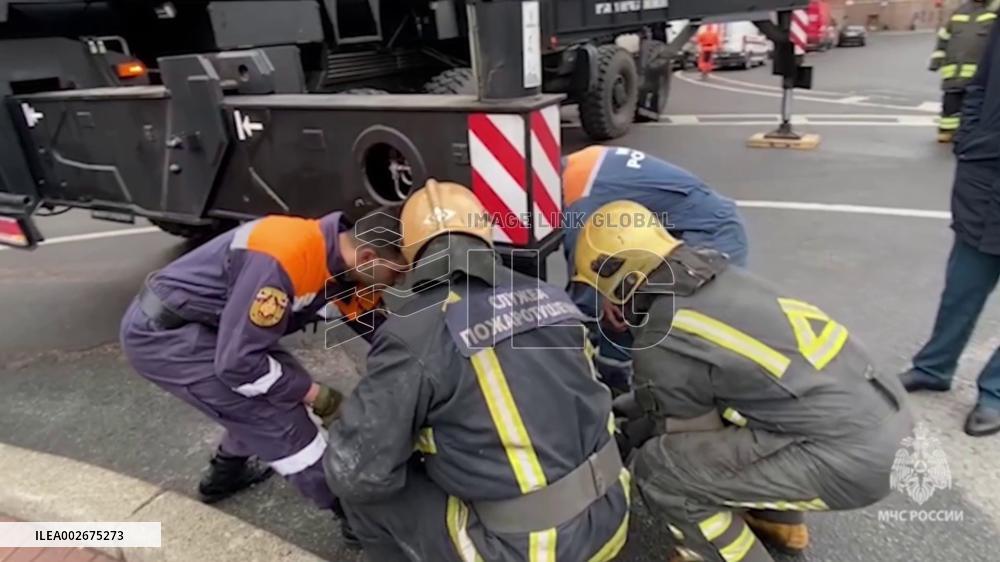 Death toll of bus crash in Russia's St. Petersburg rises to 7