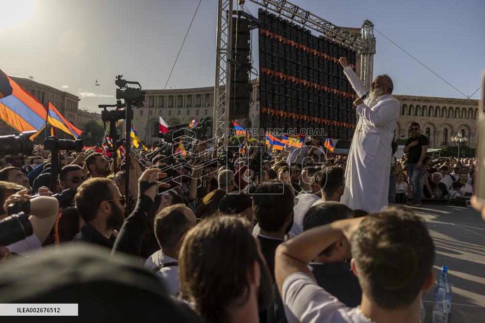 Rally Against Land Transfer To Azerbaijan - Armenia