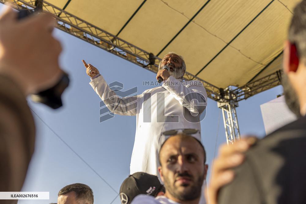 Rally Against Land Transfer To Azerbaijan - Armenia