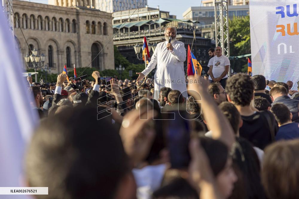 Rally Against Land Transfer To Azerbaijan - Armenia