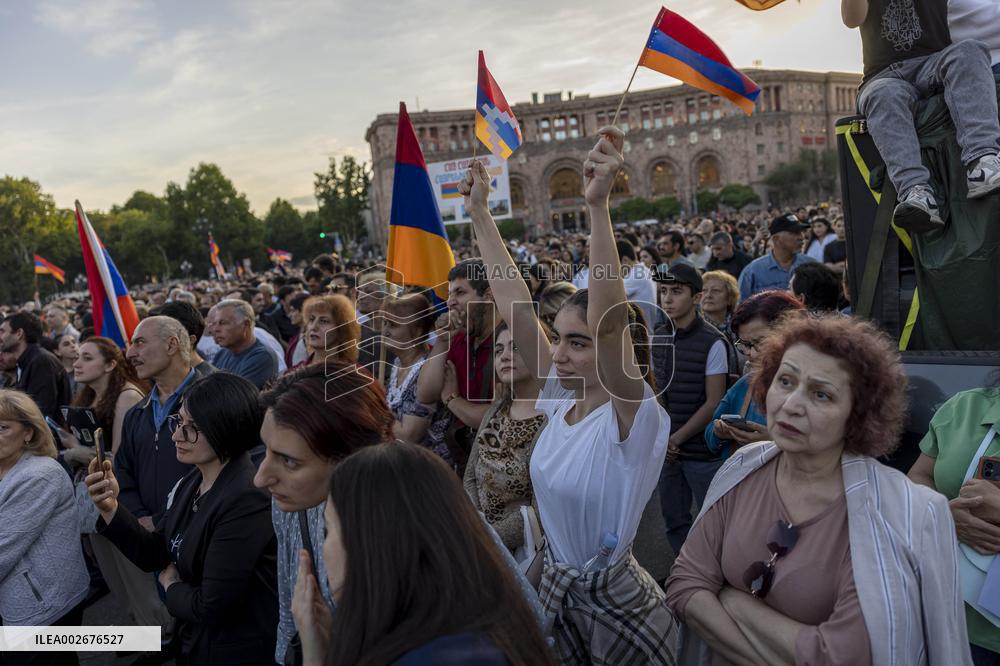 Rally Against Land Transfer To Azerbaijan - Armenia