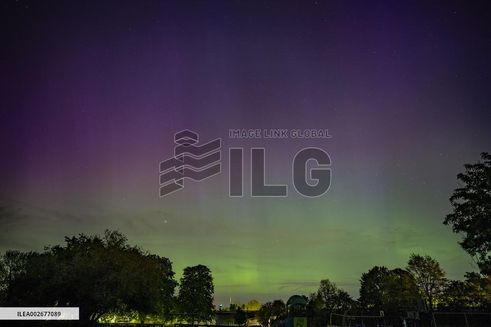 U.K.-LONDON-NORTHERN LIGHTS
