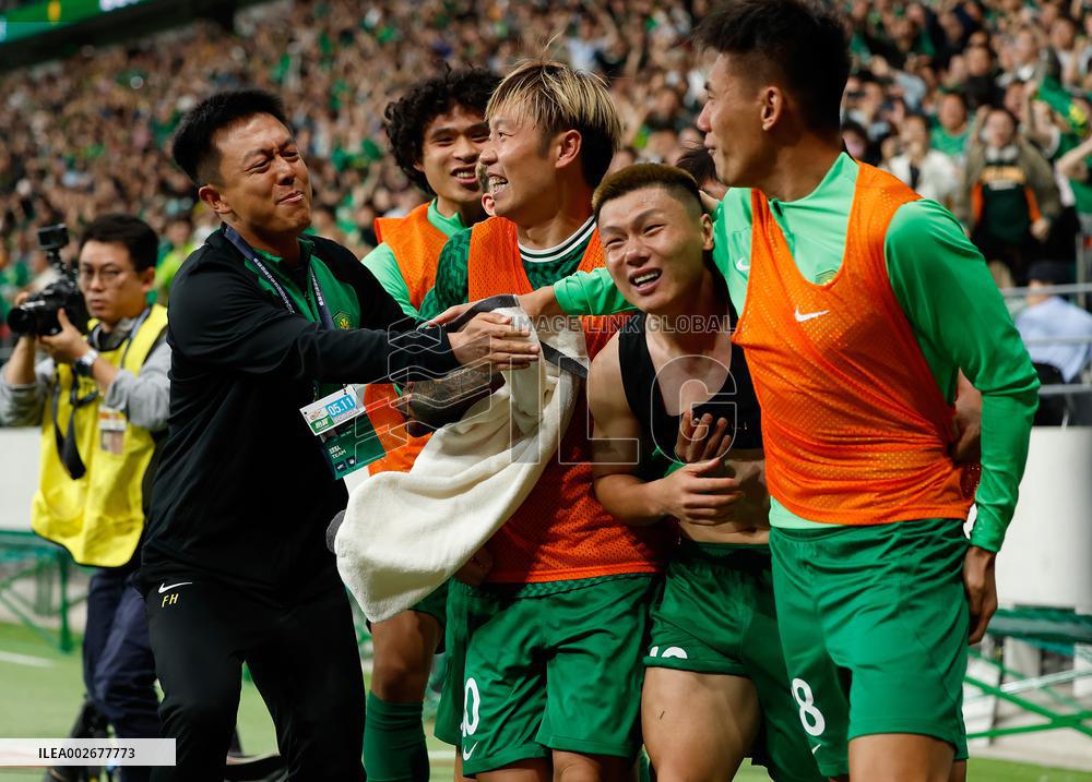 (SP)CHINA-BEIJING-FOOTBALL-CSL-BEIJING GUOAN VS MEIZHOU HAKKA(CN)