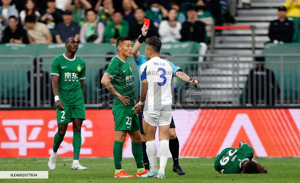 (SP)CHINA-BEIJING-FOOTBALL-CSL-BEIJING GUOAN VS MEIZHOU HAKKA(CN)