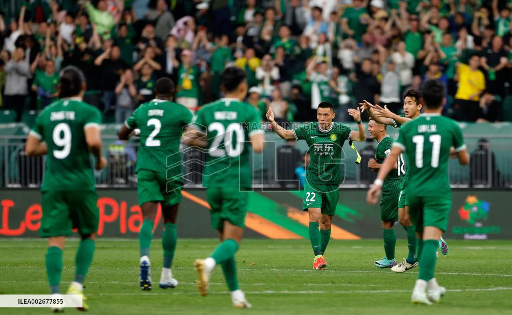 (SP)CHINA-BEIJING-FOOTBALL-CSL-BEIJING GUOAN VS MEIZHOU HAKKA(CN)