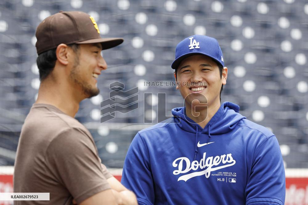Baseball: Dodgers vs. Padres