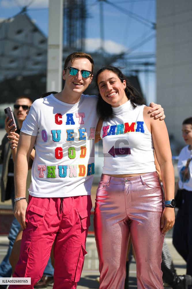 Fans Of Taylor Swift Attend The Eras Tour - Nanterre