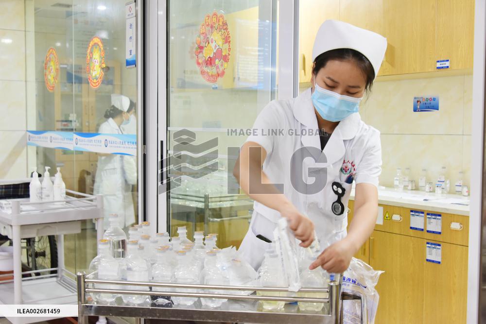 #CHINA-INTERNATIONAL NURSES DAY-NURSE WORK (CN)