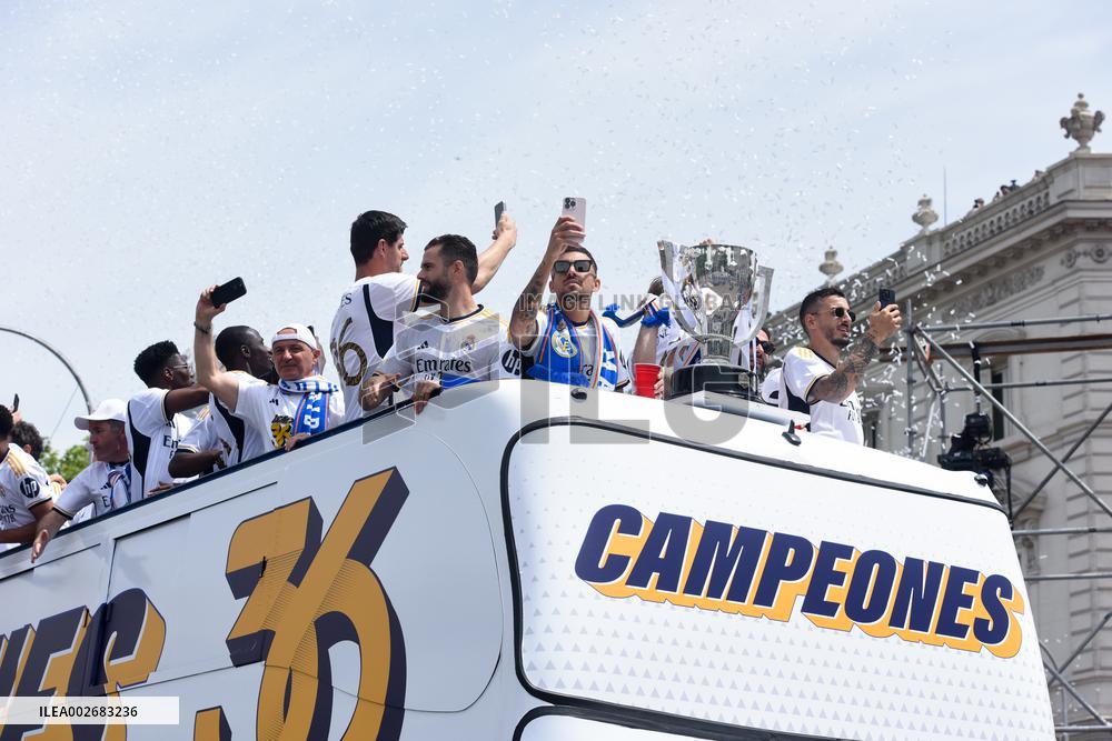 (SP)SPAIN-MADRID-FOOTBALL-LA LIGA-REAL MADRID CELEBRATION