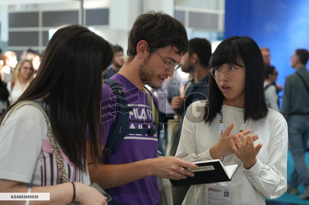 ITALY-TURIN-BOOK FAIR-CHINESE BOOKS
