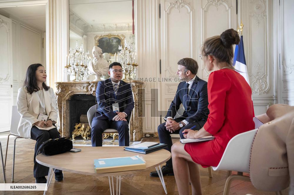 President Macron Meets SVOLT CEO Hongxin Yang - Versailles