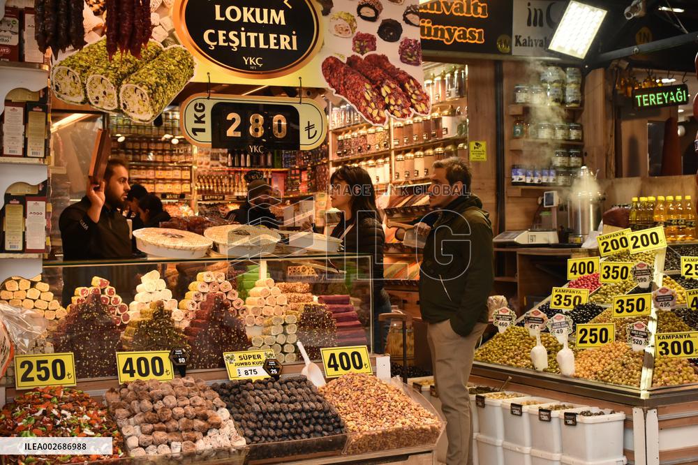 TÜRKIYE-ISTANBUL-INFLATION