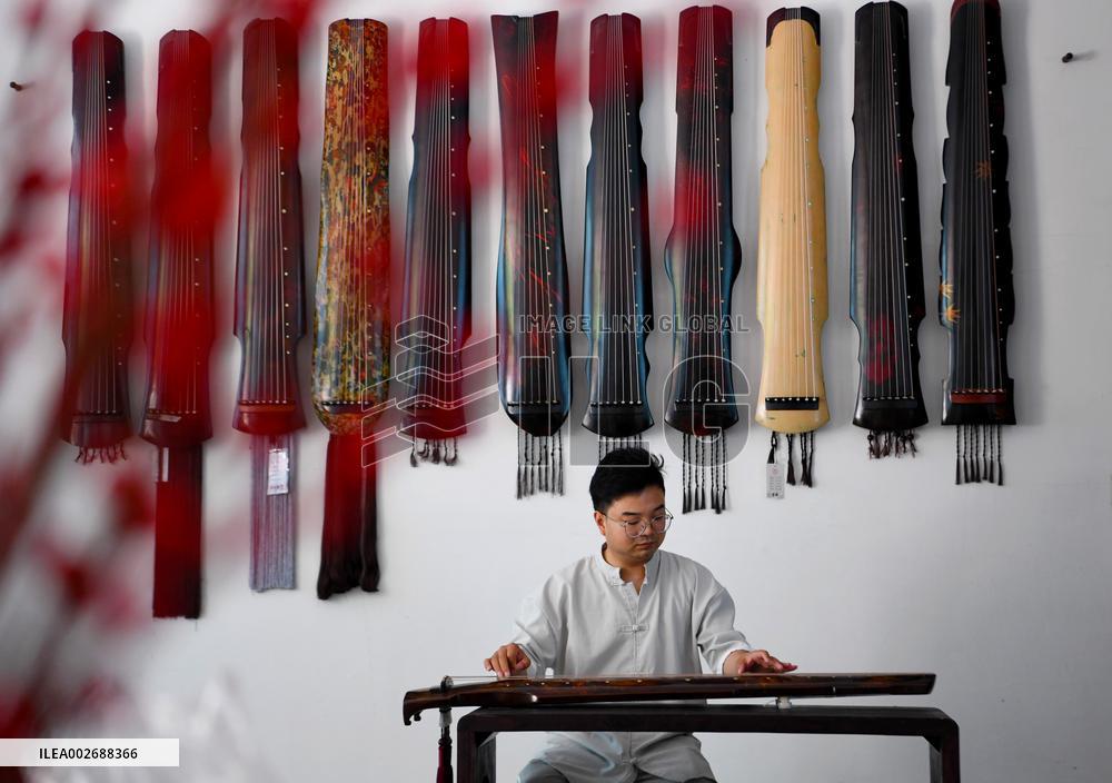 CHINA-HENAN-LANKAO-TRADITIONAL MUSICAL INSTRUMENT(CN)
