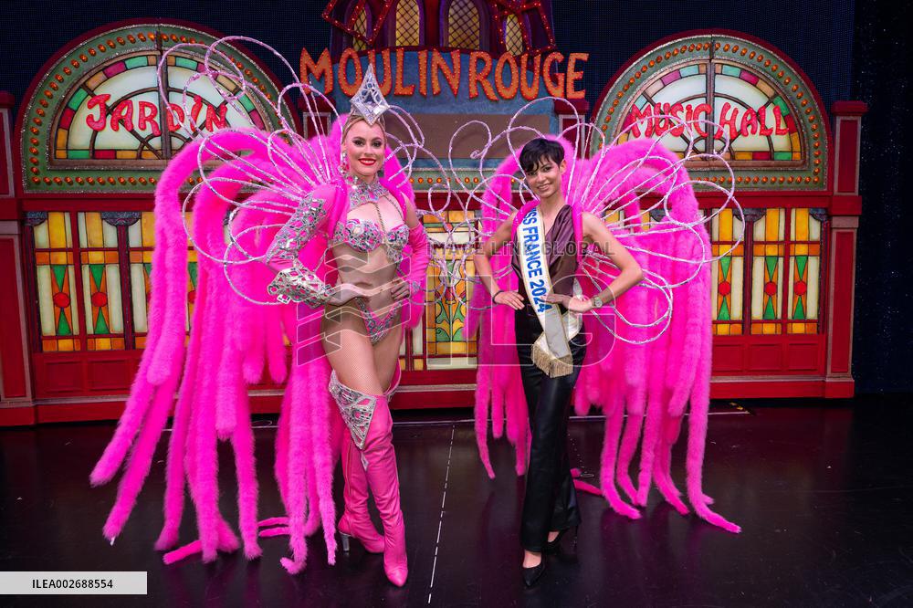 Exclusive - Miss France Visits The Moulin Rouge - Paris