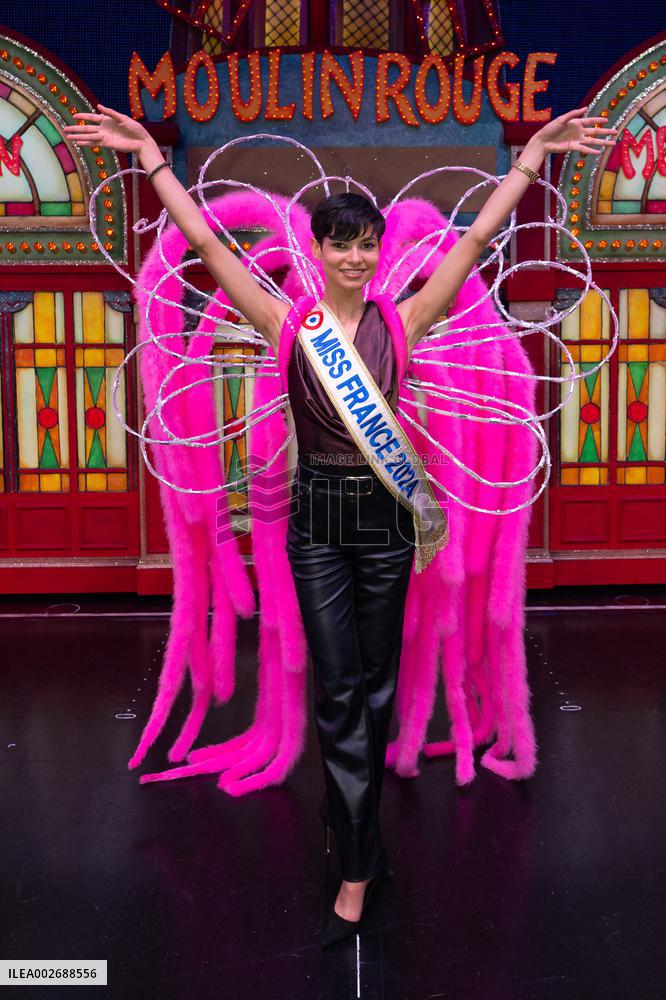 Exclusive - Miss France Visits The Moulin Rouge - Paris