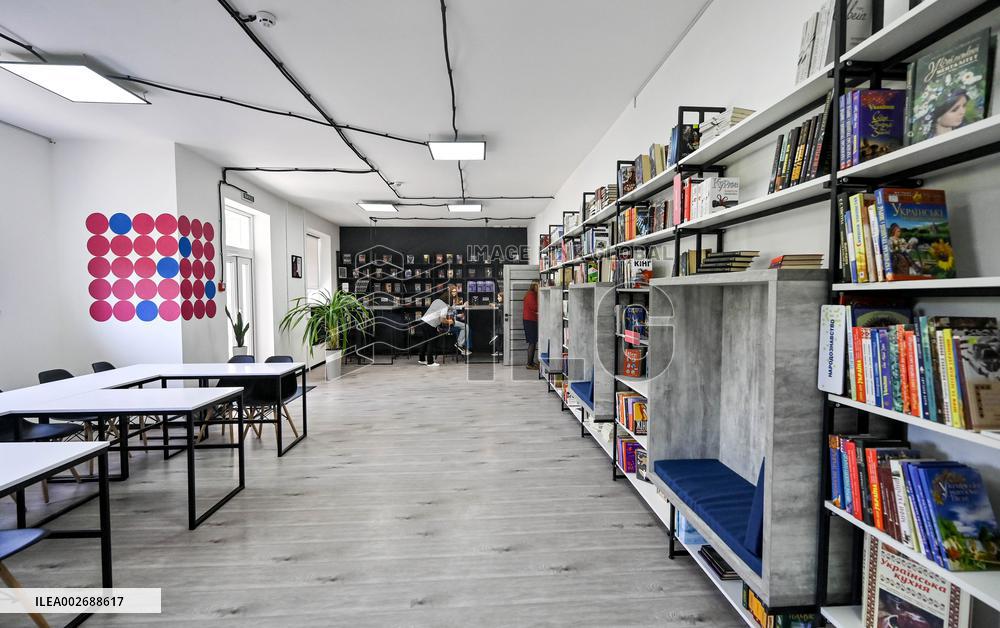 Opening of family library in Zaporizhzhia