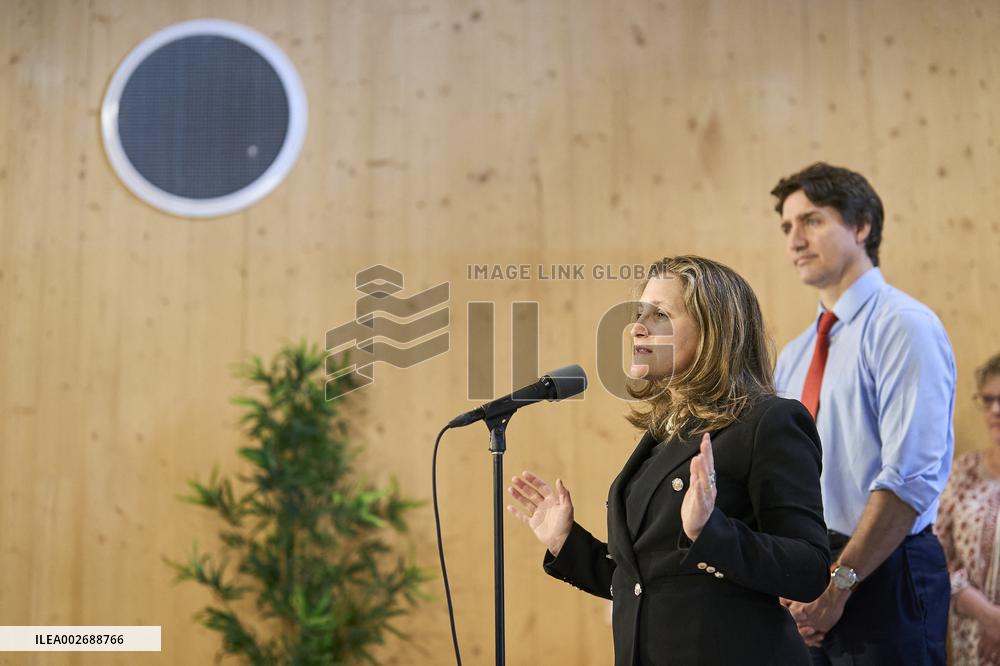 Trudeau Visits YMCA Childcare Centre - Ontario