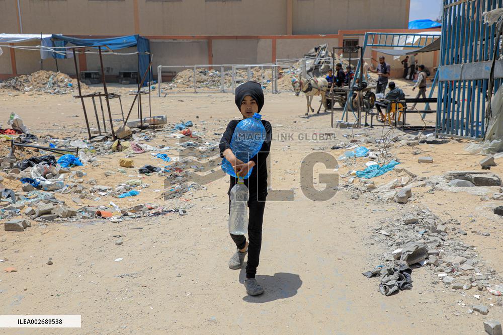 MIDEAST-GAZA-KHAN YOUNIS-THE HOMELESS-SCHOOL-SHELTER