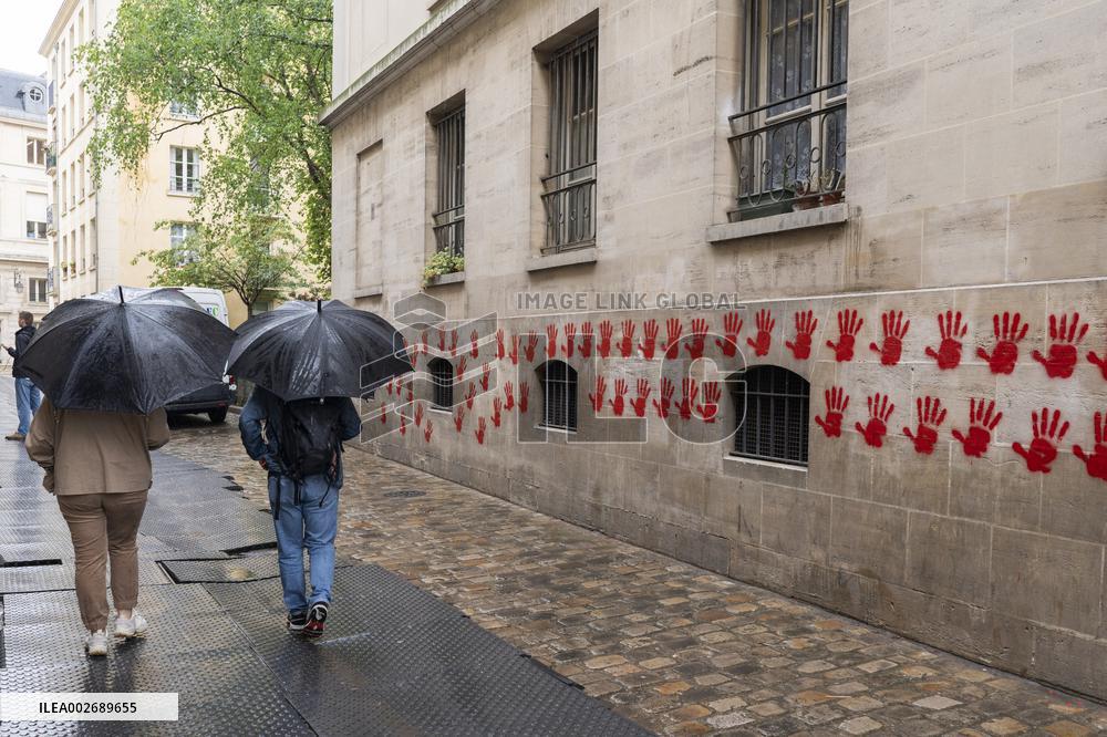 Red Hands Vandalize Shoah Memorial - Paris