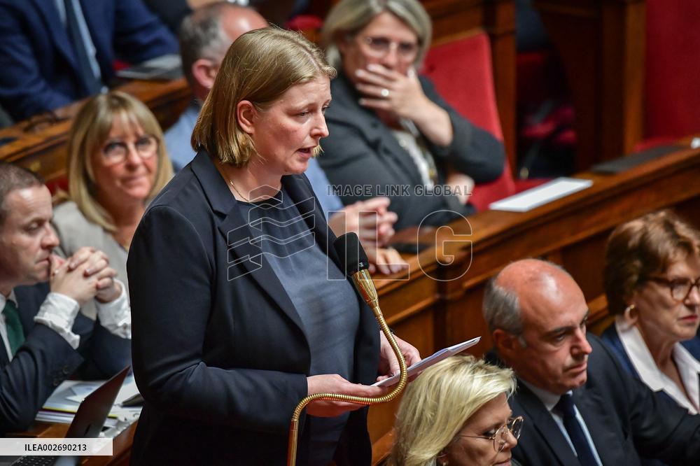 Questions to the government at the National Assembly in Paris FA