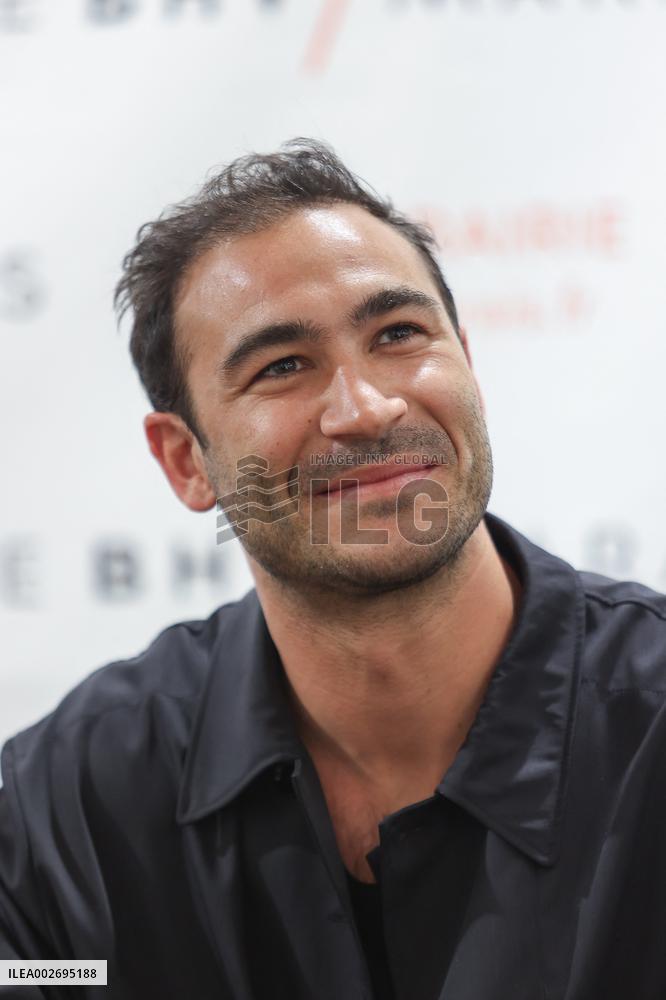 Family Kretz's book signing at BHV Marais