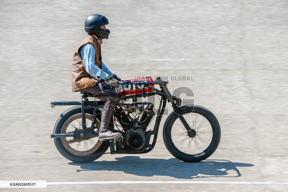 Vintage Revival Montlhery - France