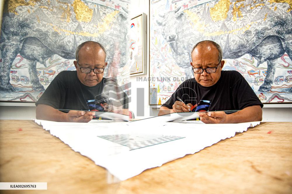 INDONESIA-YOGYAKARTA-GLASS PAINTING