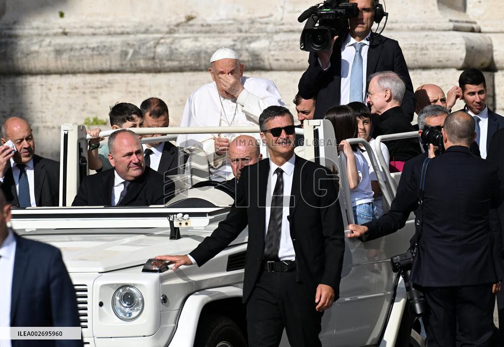 Pope Francis Leads The General Audience - Vatican