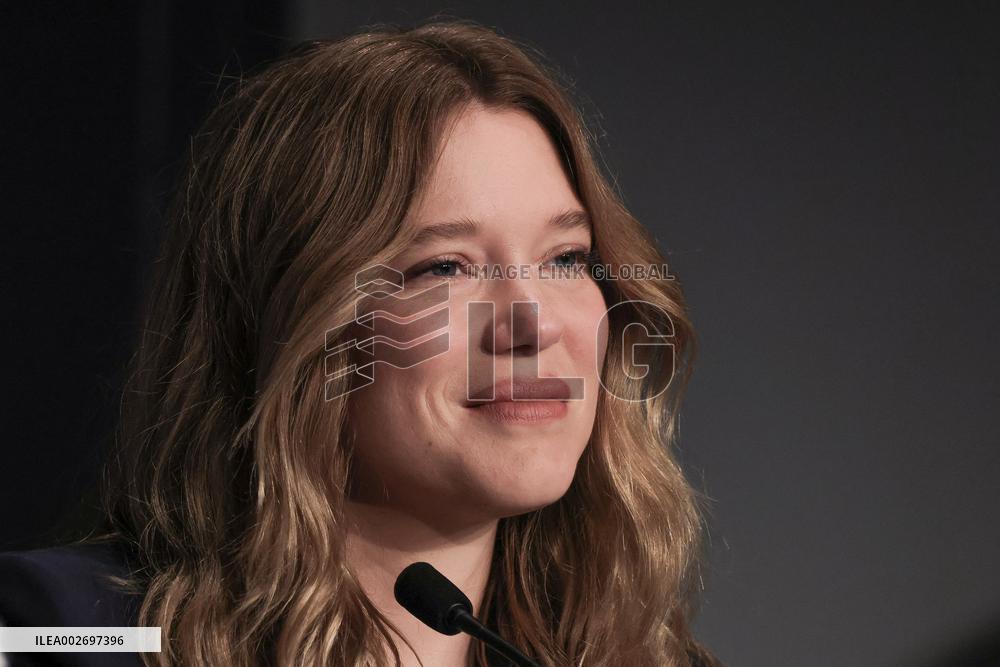 Cannes Deuxieme Acte Press Conference DB