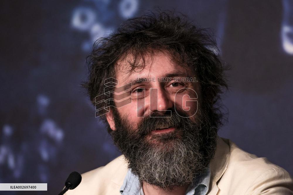 Cannes Deuxieme Acte Press Conference DB