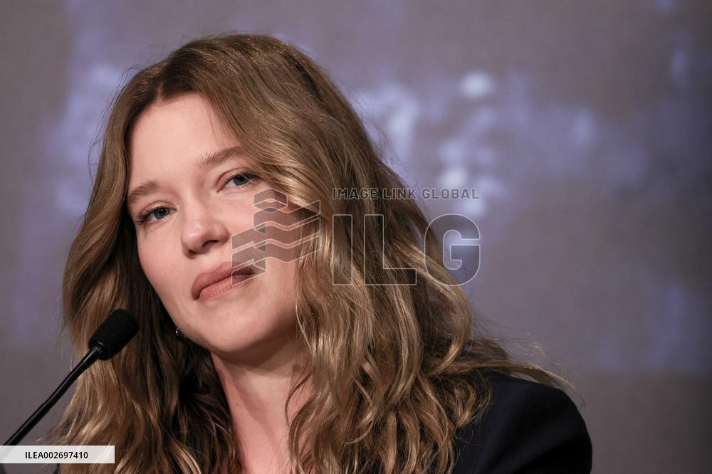 Cannes Deuxieme Acte Press Conference DB