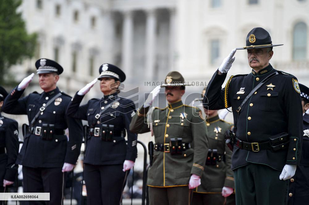 President Biden attends National Peace Officers’ Memorial Service in DC