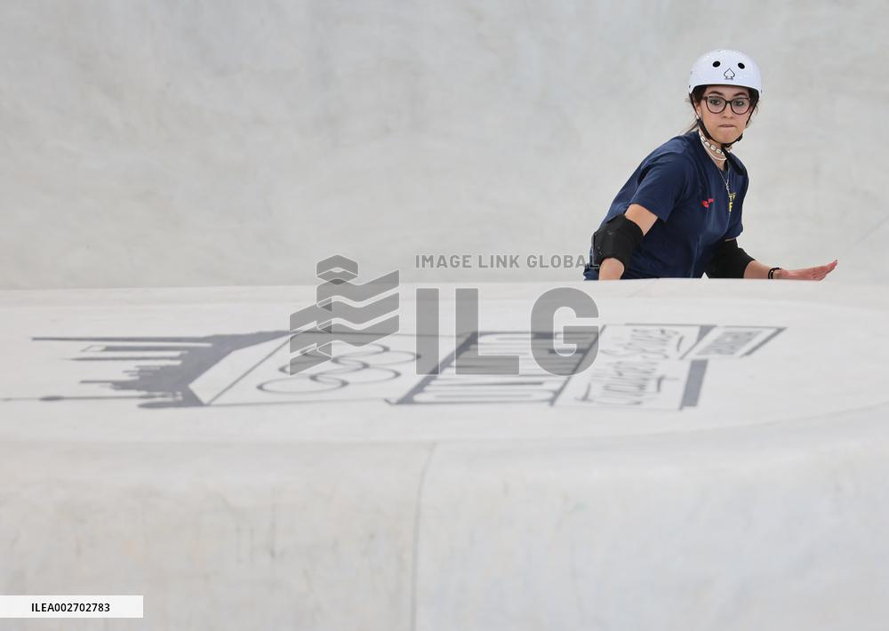 (SP)CHINA-SHANGHAI-OLYMPIC QUALIFIER SERIES SHANGHAI-SKATEBOARDING-WOMEN'S PARK-PRELIMS (CN)