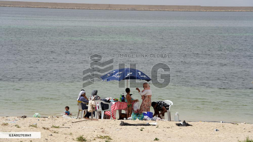 LIBYA-TRIPOLI-WEATHER-HEAT