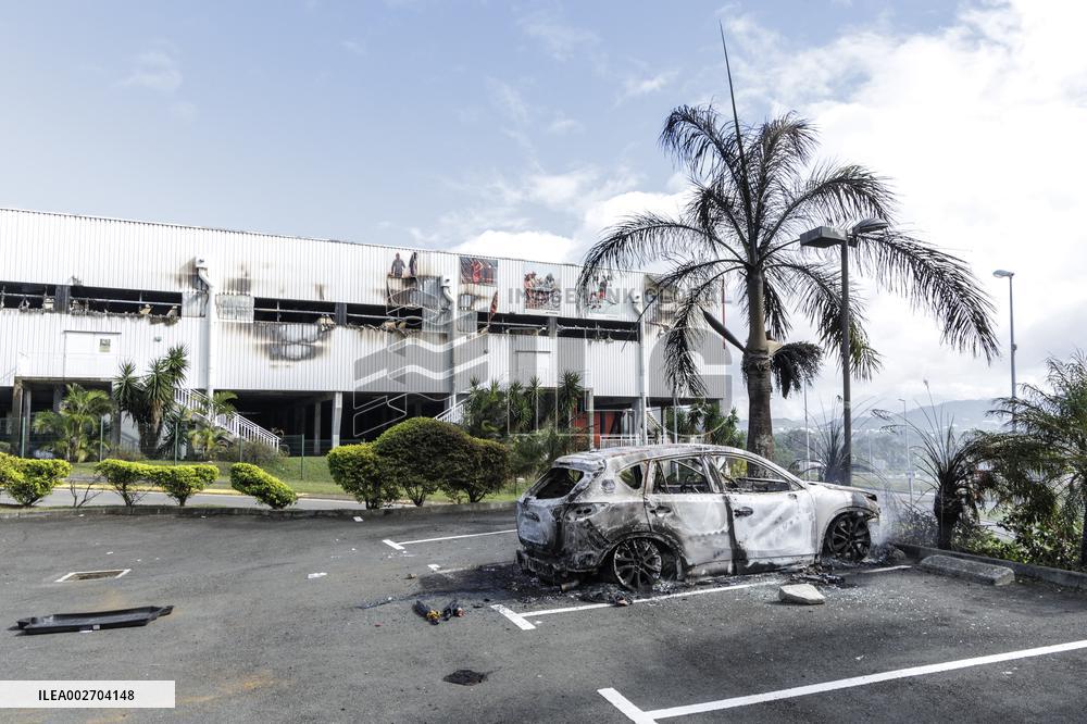 Four Dead In New Caledonia Riots