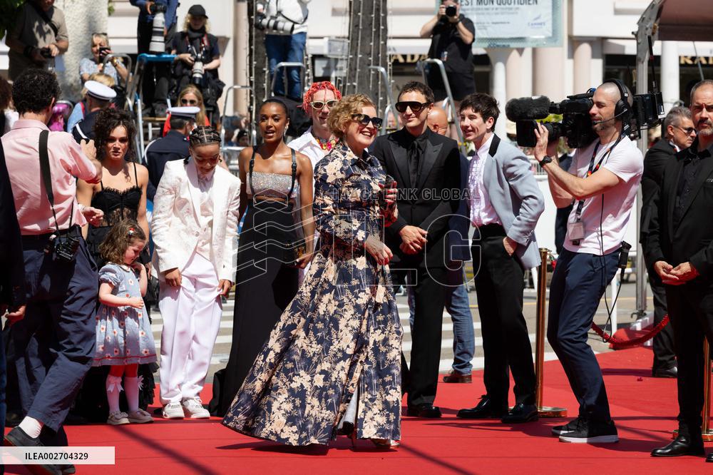 Cannes - Bird Screening