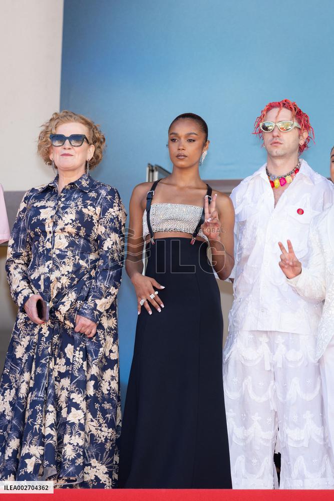 Cannes - Bird Screening