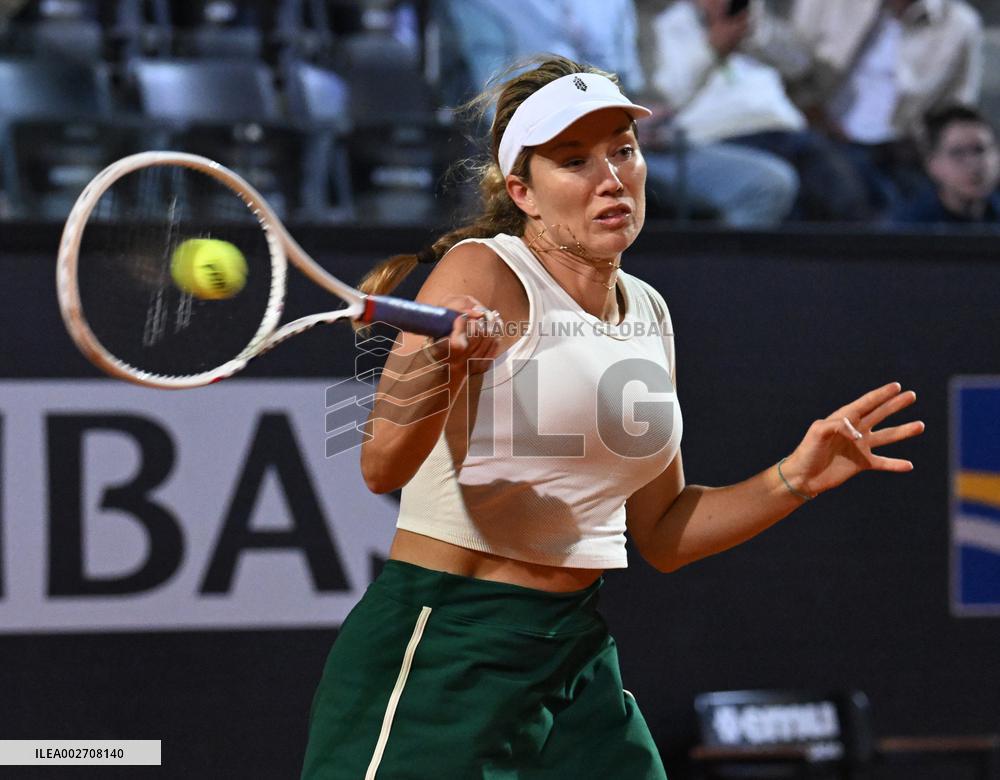 (SP)ITALY-ROME-TENNIS-WTA-ITALIAN OPEN-SEMIFINAL