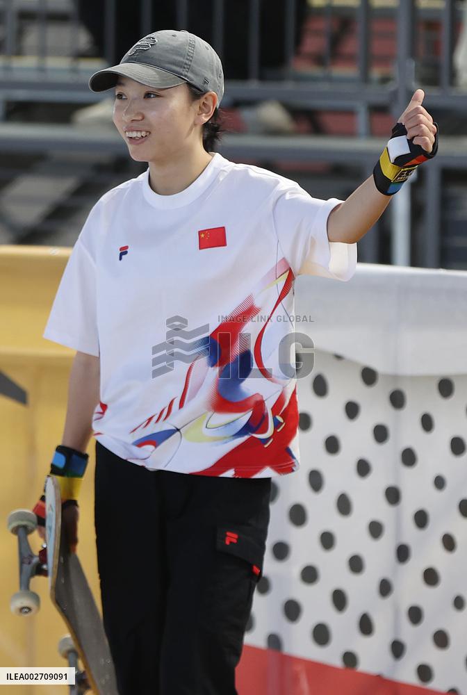 (SP)CHINA-SHANGHAI-OLYMPIC QUALIFIER SERIES SHANGHAI-SKATEBOARDING-WOMEN'S STREET-PRELIMS(CN)