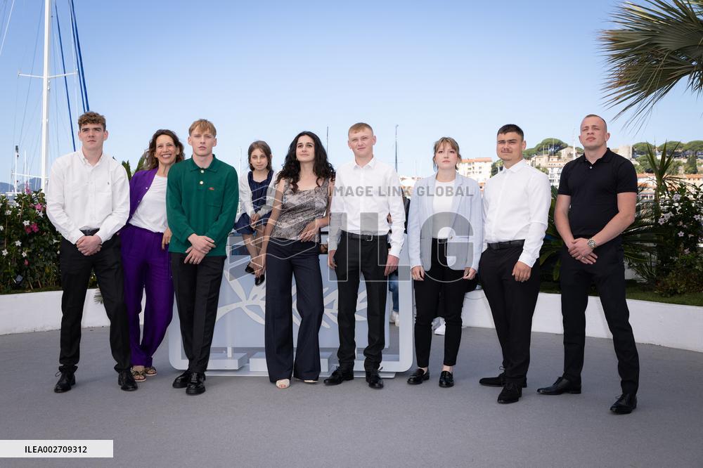 Cannes - Vingt Dieux Photocall